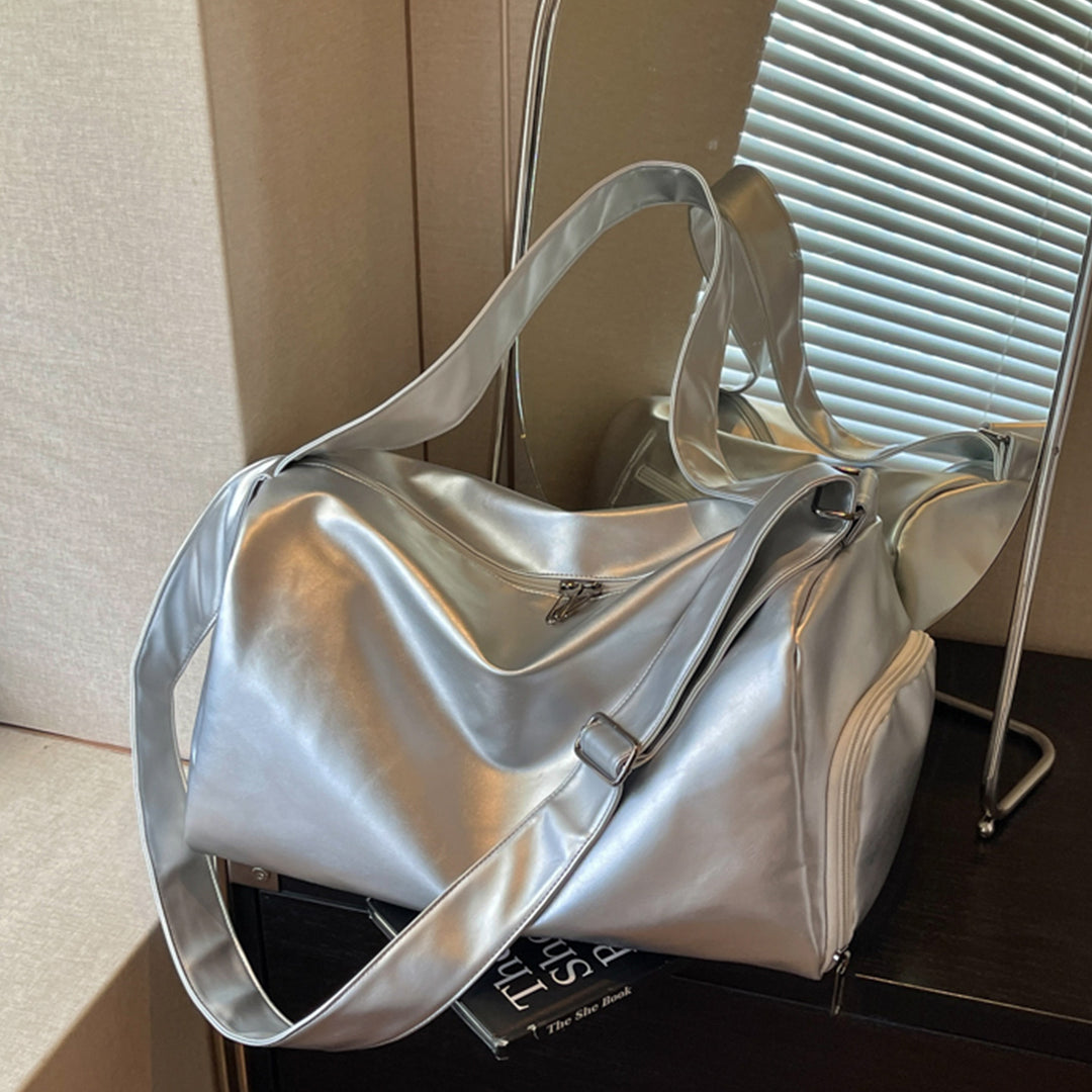 Elegant and Functional Travel Bag Stornfield