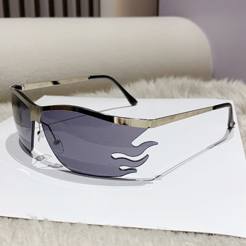 Women futuristic sunglasses with distinctive design Stornfield