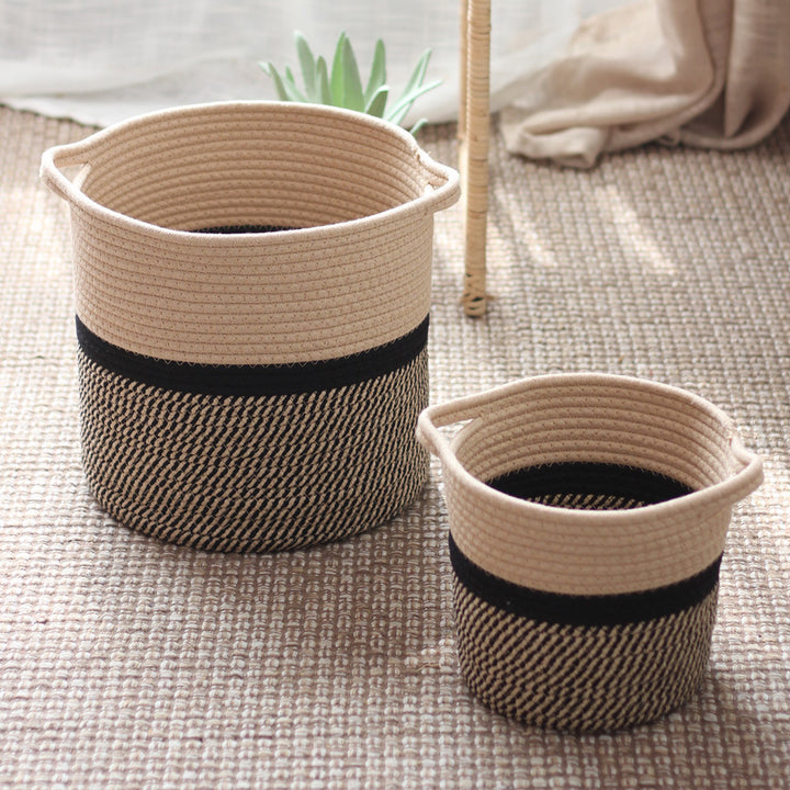 Decorative laundry basket made of woven material Stornfield