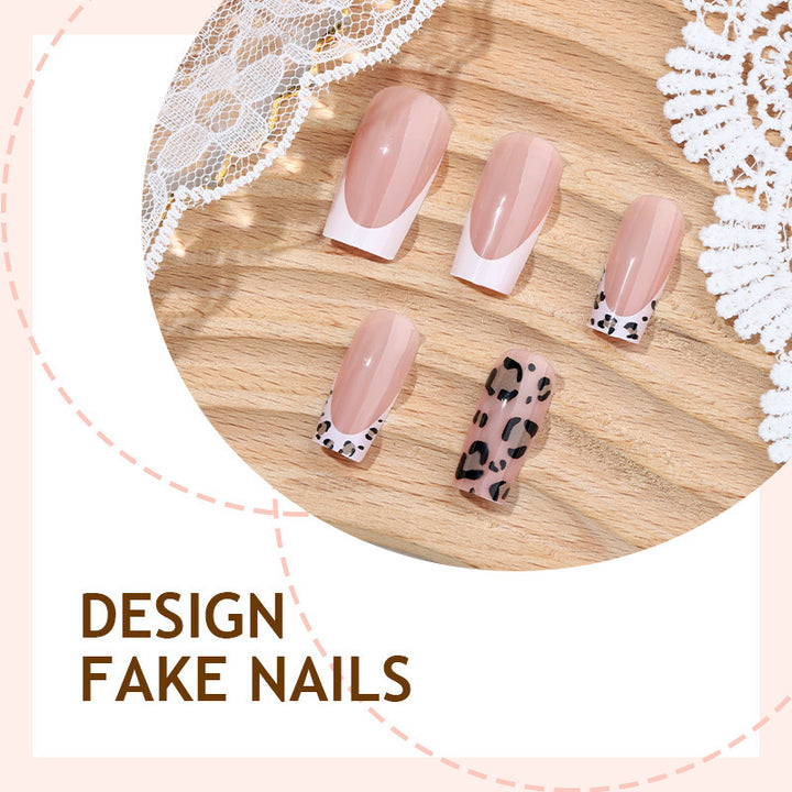 Artificial nail set with elegant flower and leopard design Stornfield