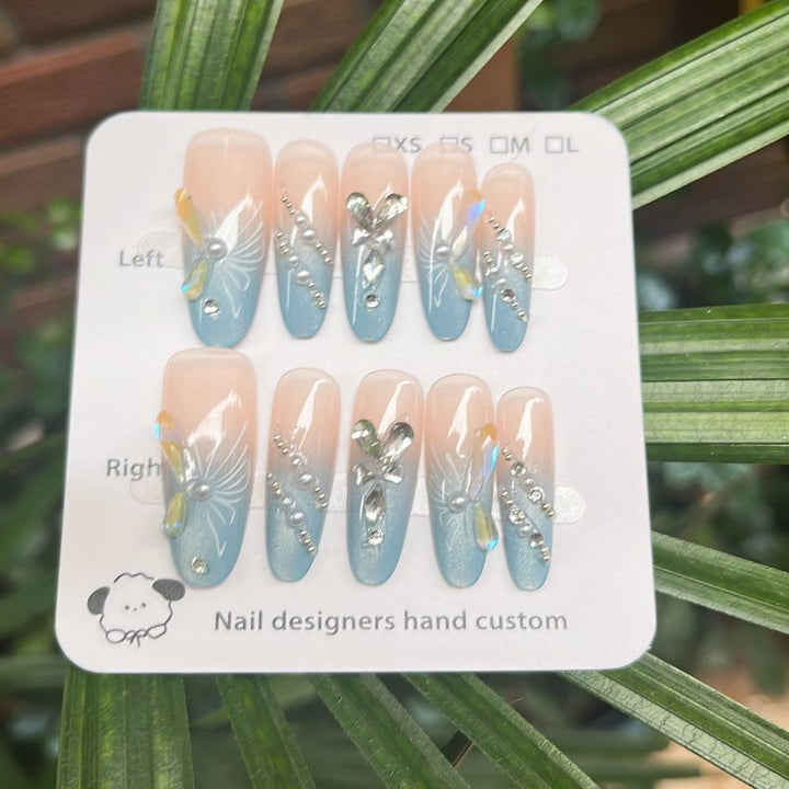 Glamorous artificial nails