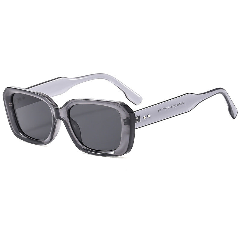Ladies Oversized Sunglasses in Elegant Design Stornfield