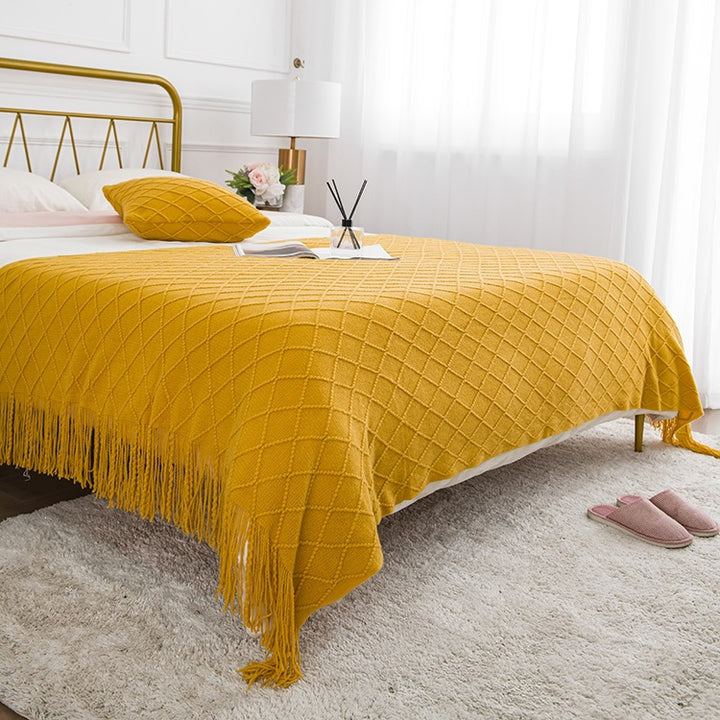 Cozy Decorative Throw Blanket