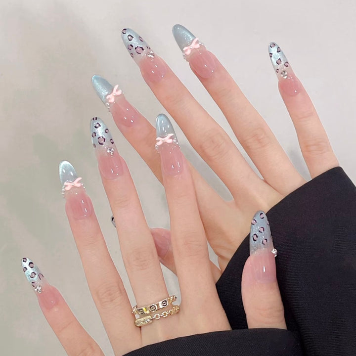 Artistic Floral Design Press-On Nail Set Stornfield
