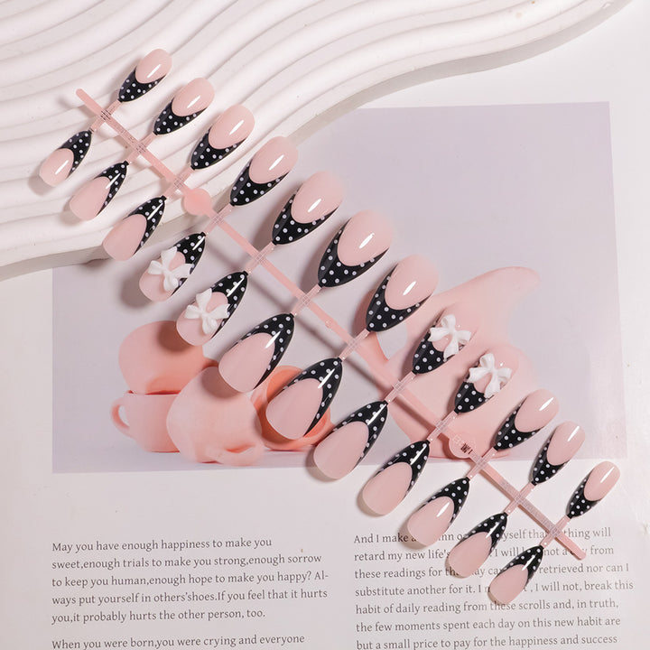 Stylish Polka Dot Press-On Nail Set Stornfield