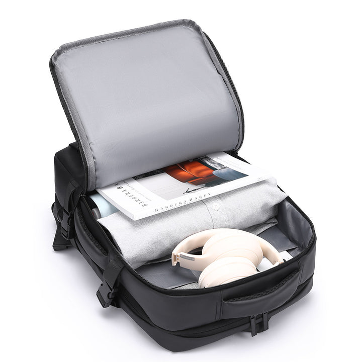 Sleek Business Travel Backpack Stornfield