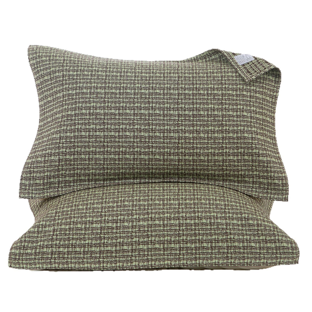 Women's pillowcase with delicate floral motif Stornfield