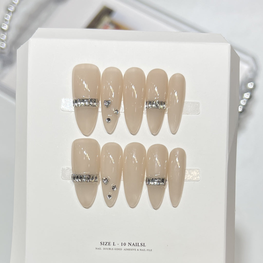 Festive Themed Press-On Nail Set