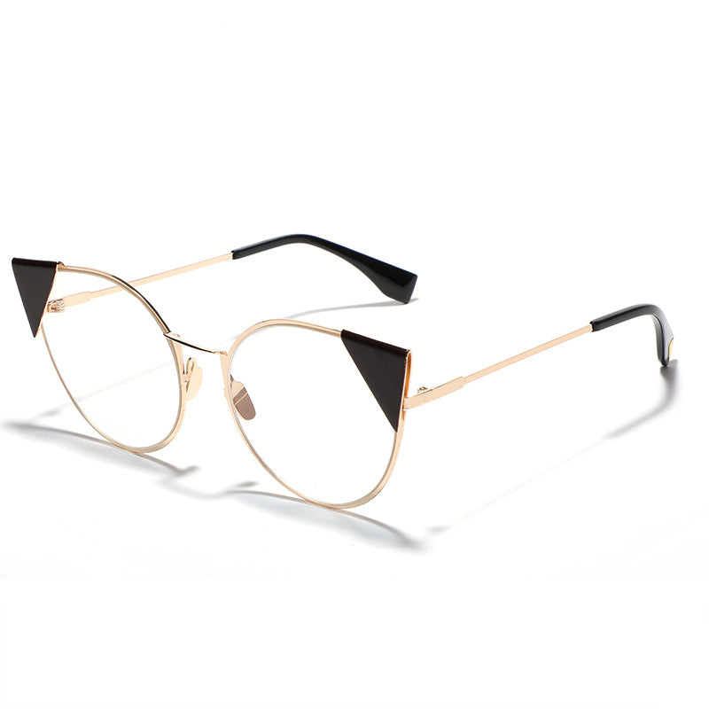 Women's fashionable Cat-Eye sunglasses with stylish accents Stornfield