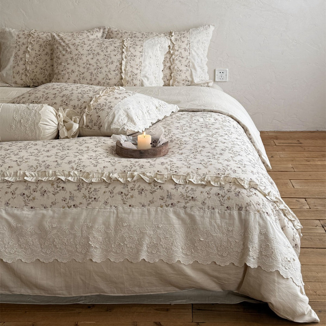 Ruffled Floral Linen-Cotton Duvet Cover Set with Lace Trim