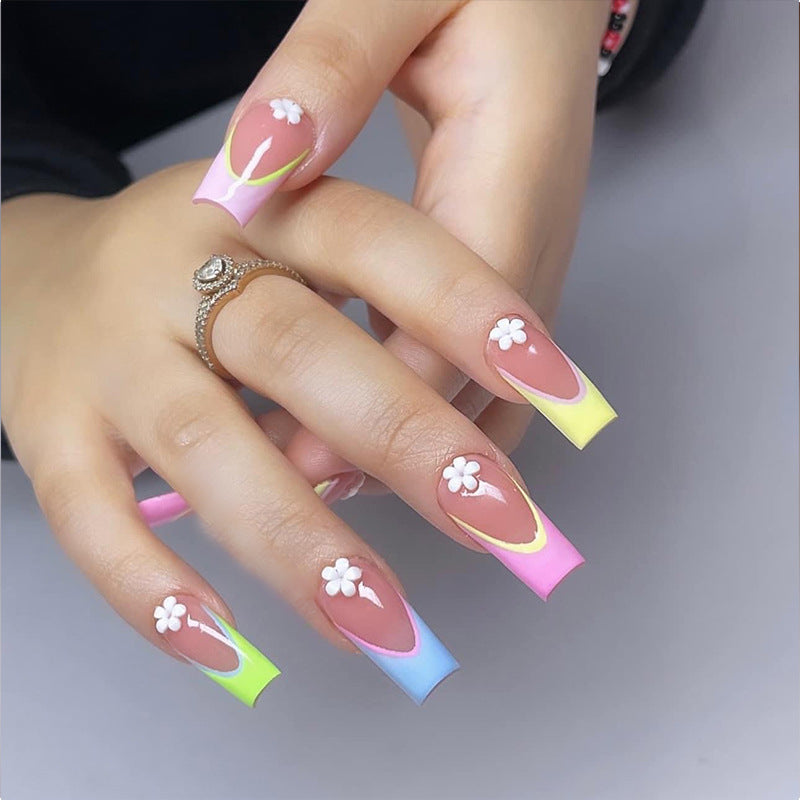 Artificial nails with floral designs Stornfield