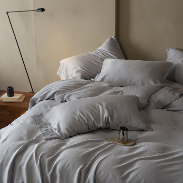 Luxury Organic Cotton Sateen Duvet Cover Set with Button Closure