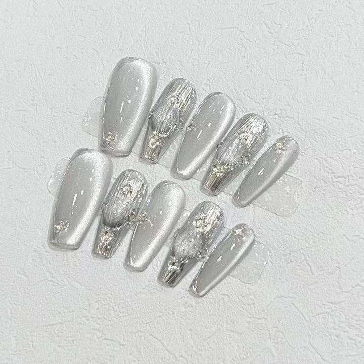 Elegant Press-On Nail Set with Metallic Finish Stornfield