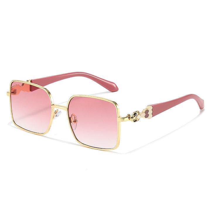 Chic Decorative Square Frame Sunglasses Stornfield