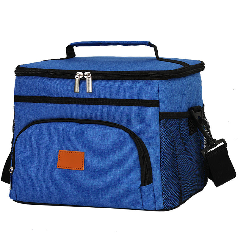 Cooler bag with insulating interior and practical carrying options Stornfield