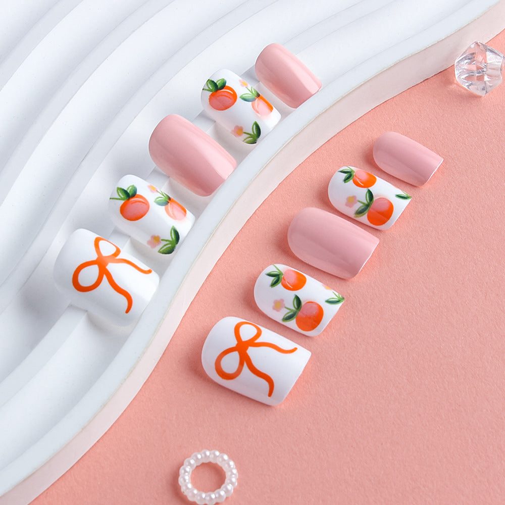 Artistic Themed Press-On Nail Set Stornfield