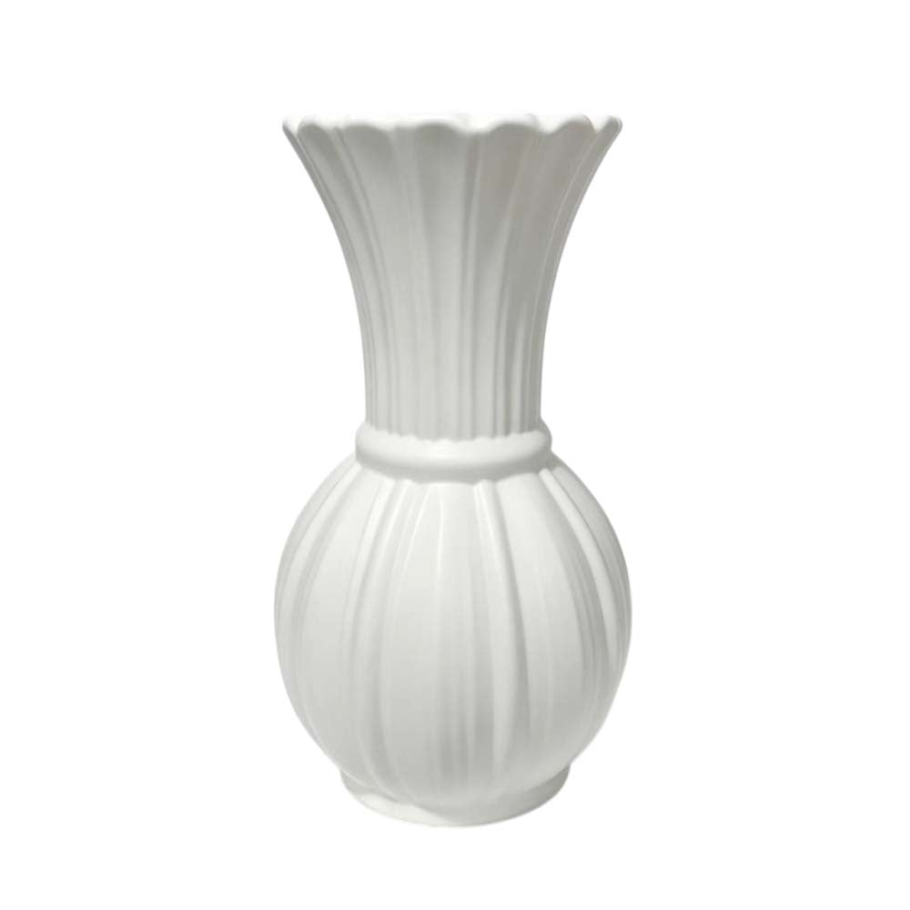 Elegant Ribbed Decorative Flower Vase Stornfeild
