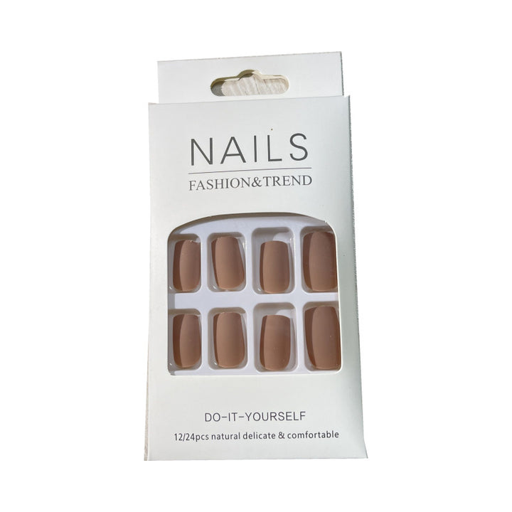 Press-On Nail Kit with Elegant DIY Design Stornfield