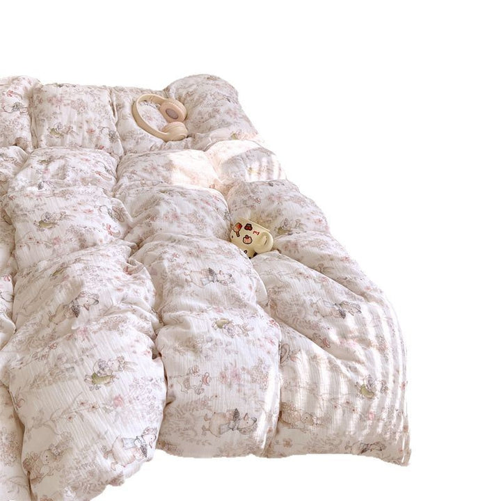 Cotton Gauze Quilted Duvet Cover and Pillowcase Set with Vintage Floral Bunny Print