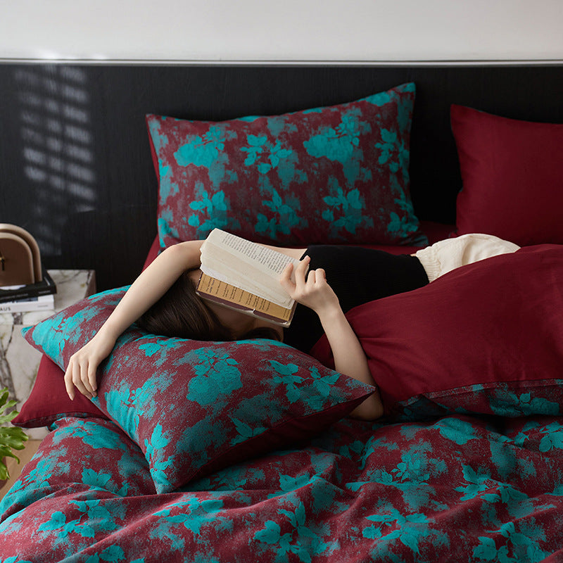 Bedding set made of cotton satin with abstract watercolor pattern and reversible function
