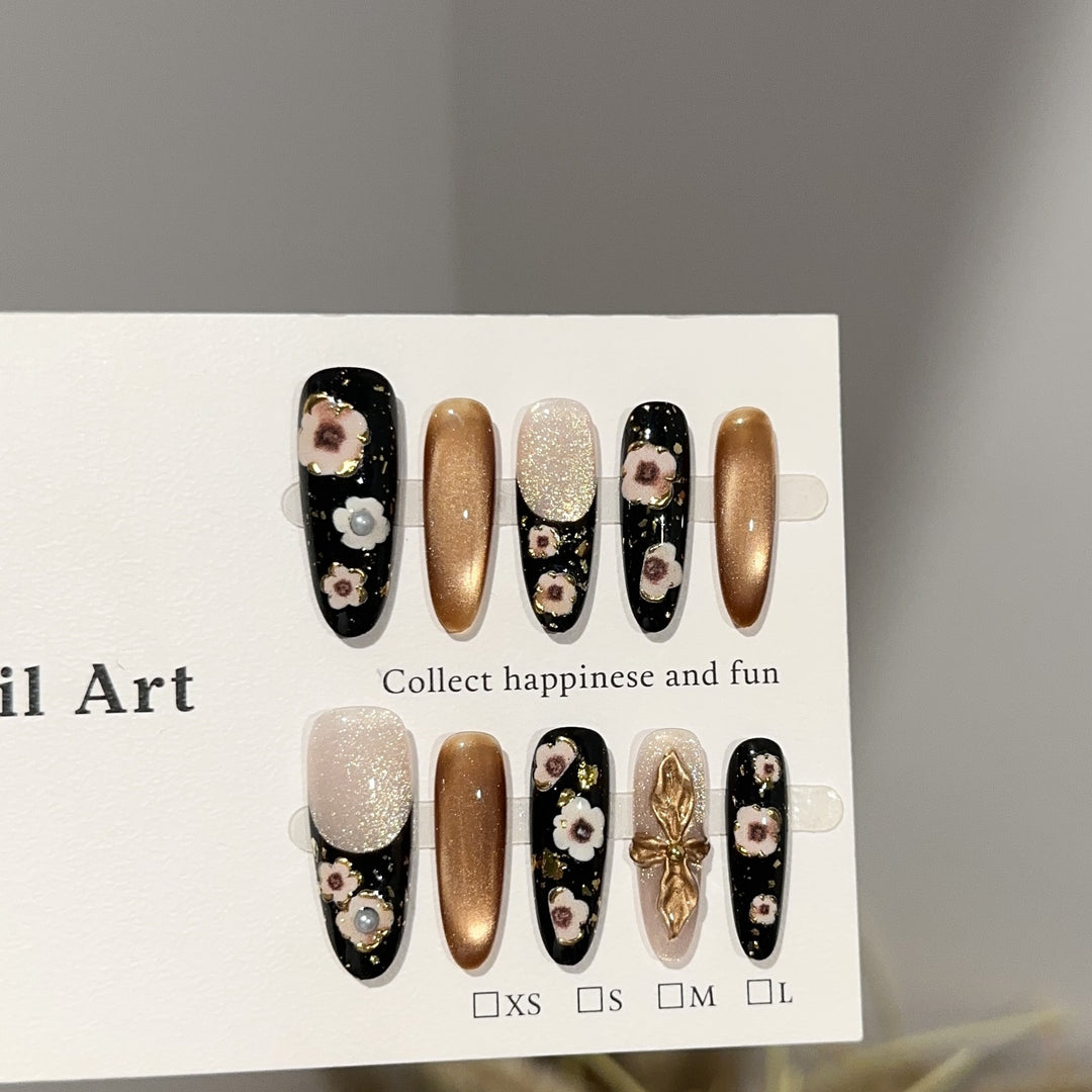 Elegant Floral-Designed Press-On Nail Art Set