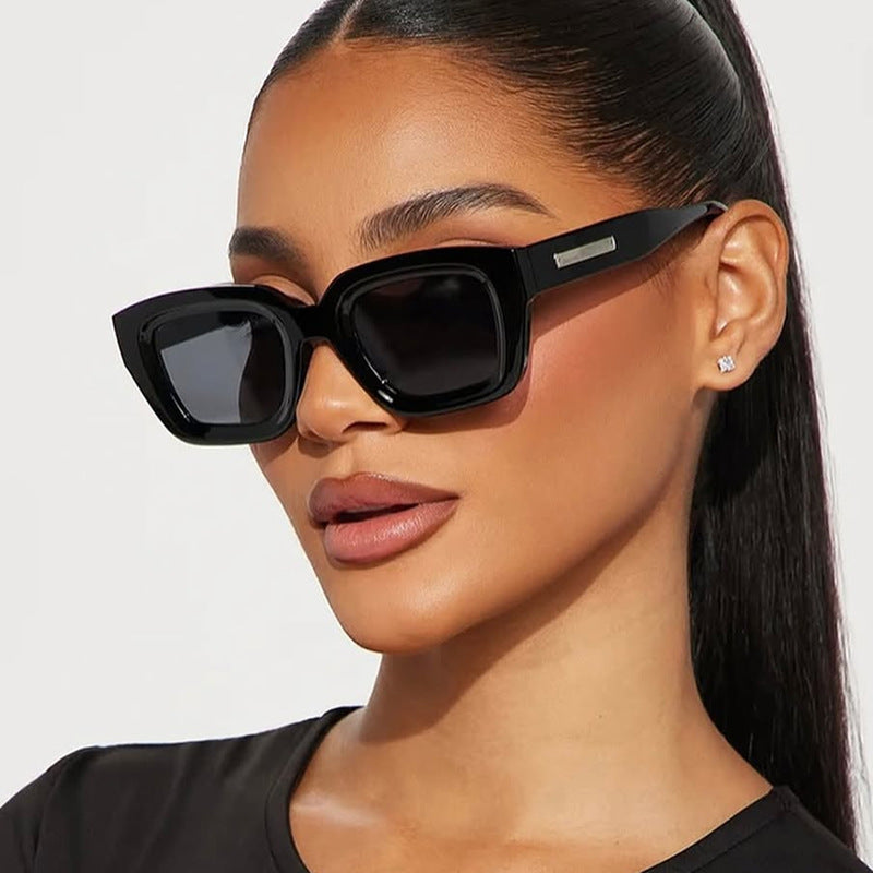 Women's square sunglasses with transparent frame and brown lenses Stornfield