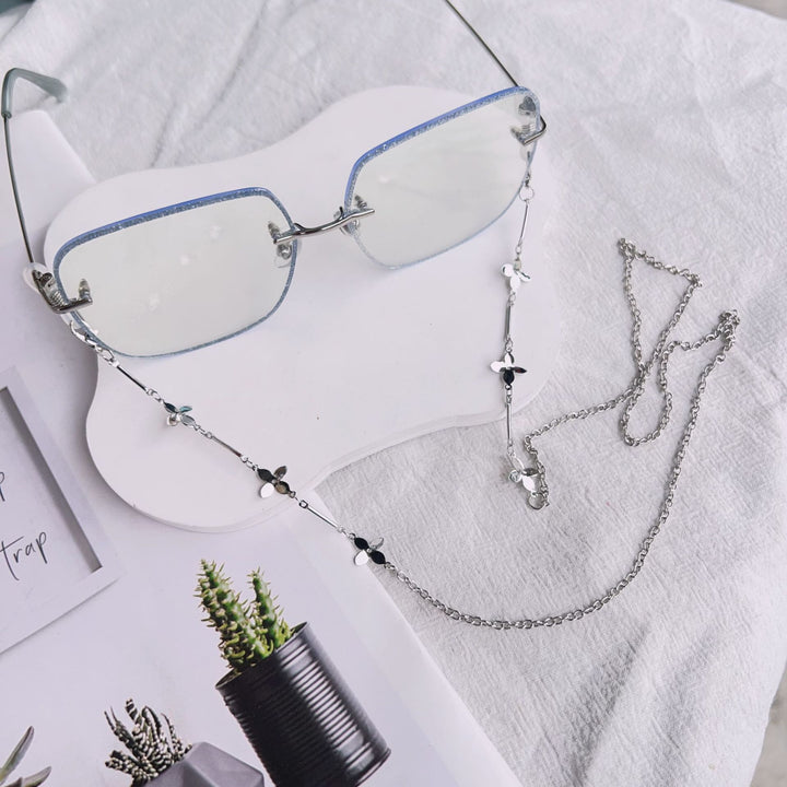 Fashionable Chain Eyewear Retainer Stornfield