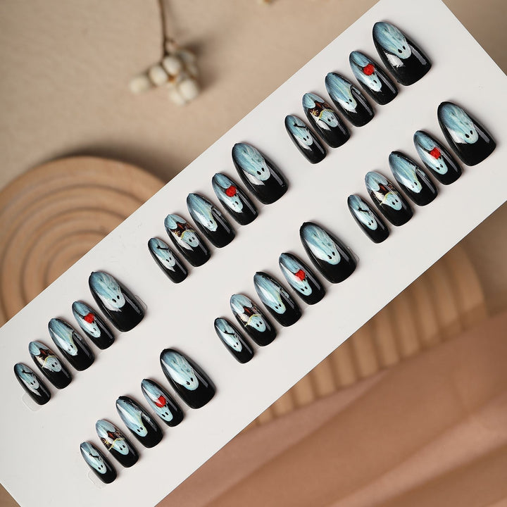 Artificial fake nails with spooky designs Stornfield