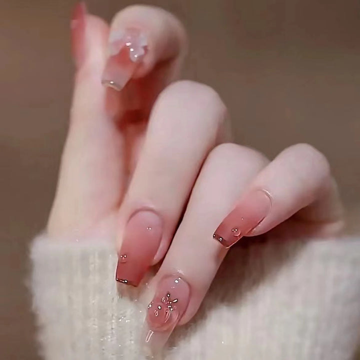 Trendy Artificial Nails with Flower and Glitter Elements Stornfield