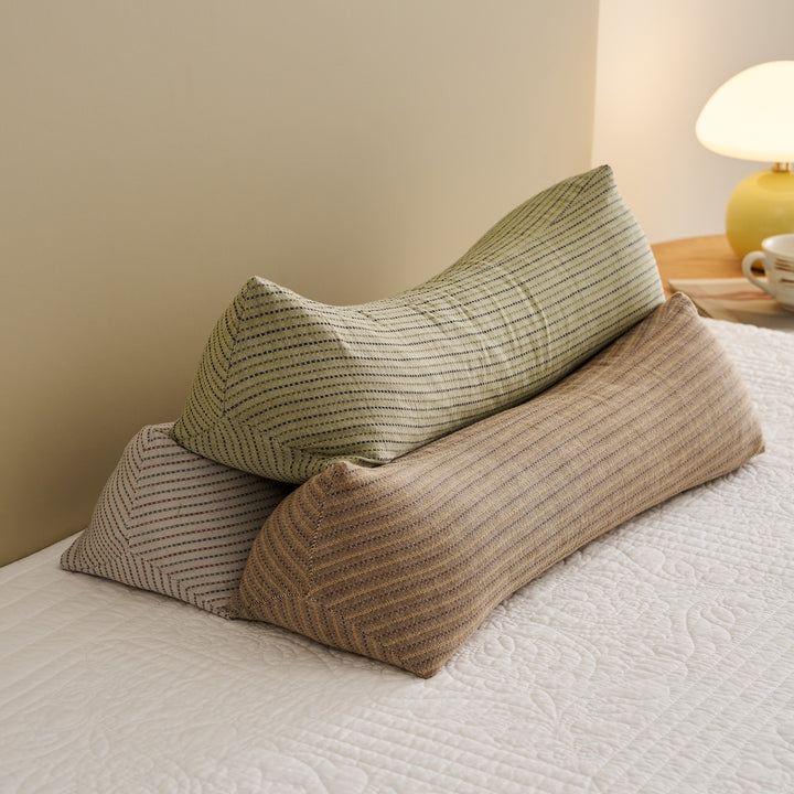 Ergonomic neck support roll with special comfort design Stornfield
