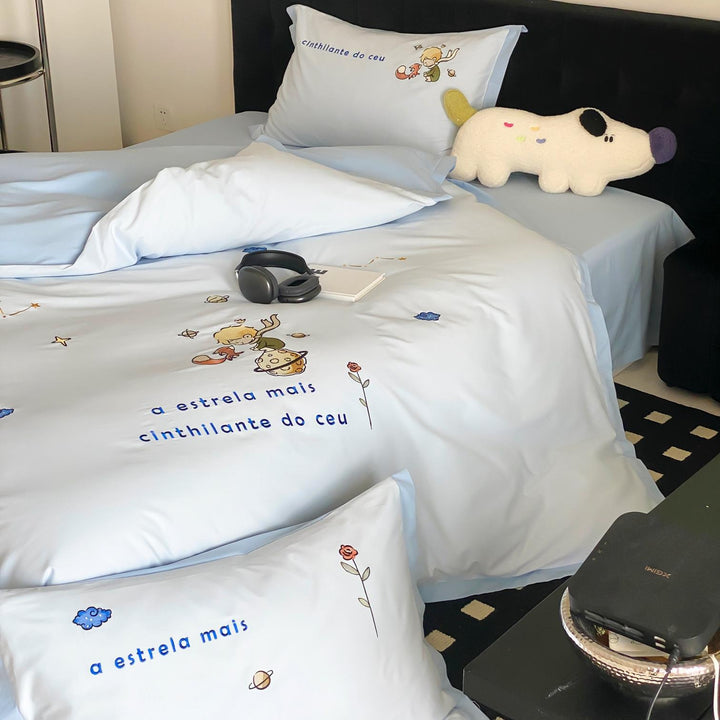 Children's bedding set made of cotton satin with loving illustrations and soft pillowcases