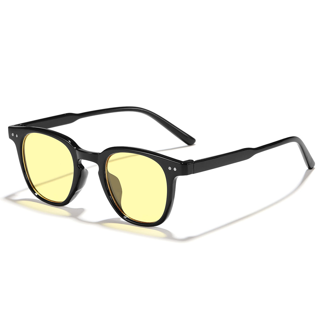 Women's sunglasses in timeless design with simple and sturdy frame Stornfield