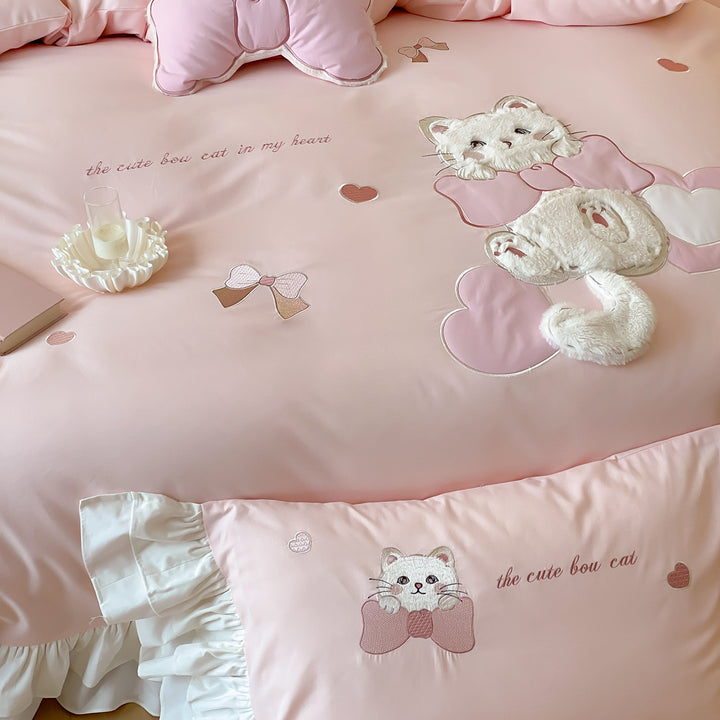 Ruffled Cotton Sateen Duvet Cover Set with Plush Cat Appliqué