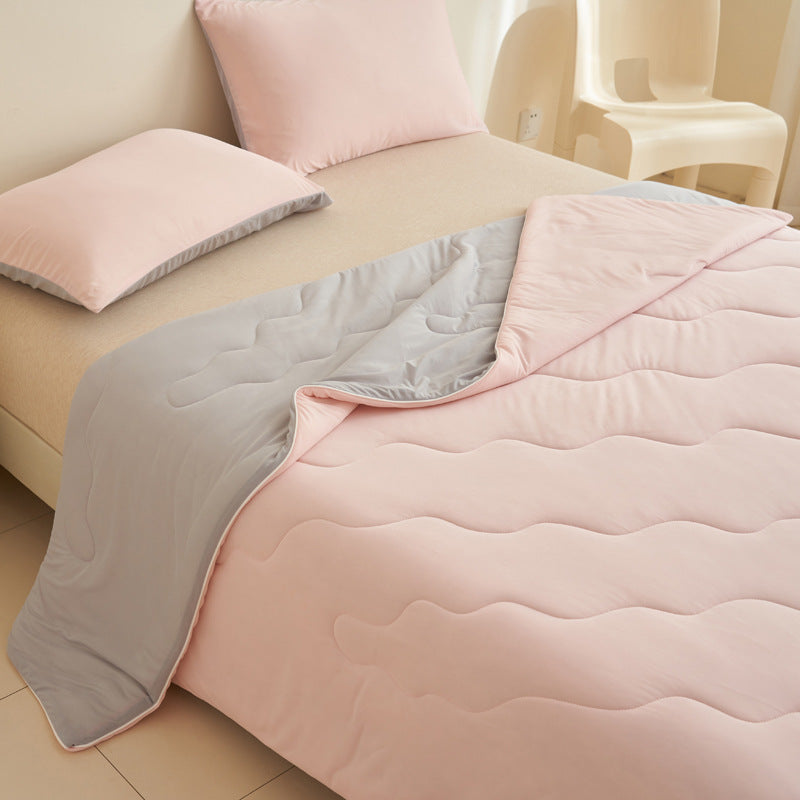 Ultra-Soft Cooling Summer Blanket – Lightweight Ice Silk Comforter, Breathable & Machine Washable Air Conditioning Quilt | Stornfield