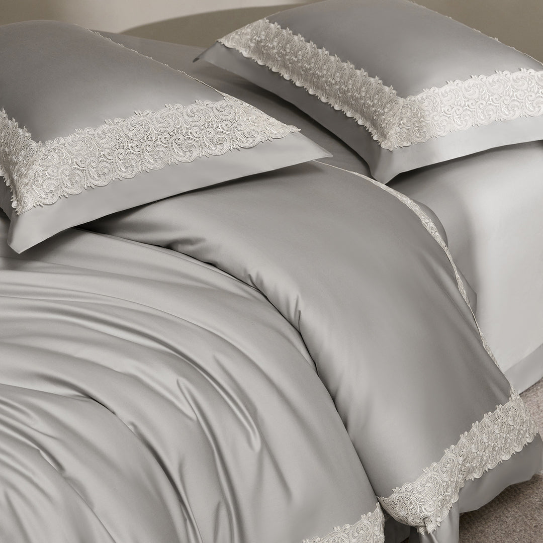 Luxury Sateen Duvet Cover Ensemble with Scalloped Lace Border and Tailored Bed Skirt