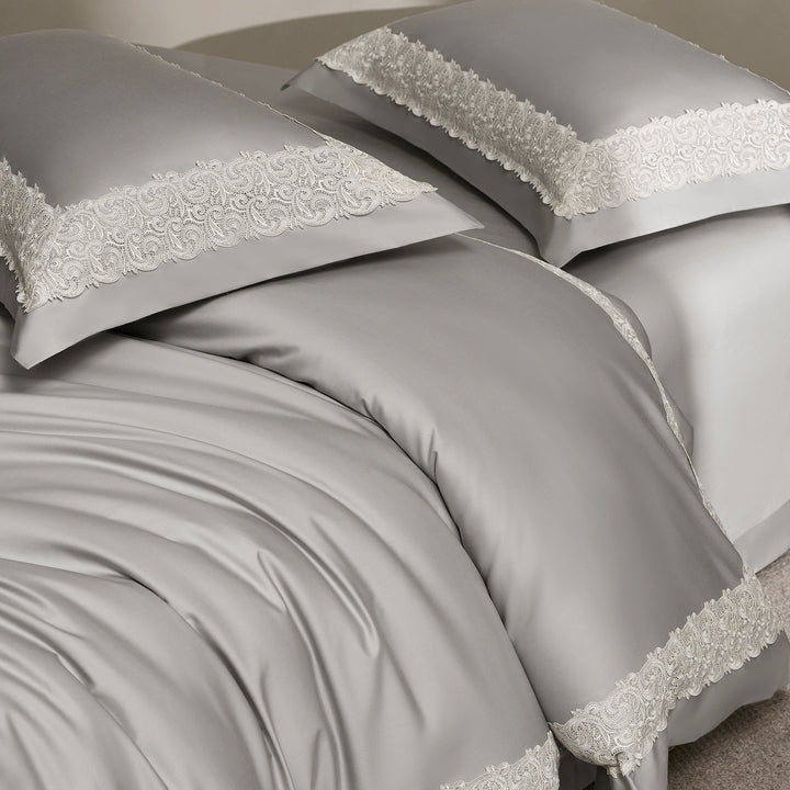 Luxury Sateen Duvet Cover Ensemble with Scalloped Lace Border and Tailored Bed Skirt