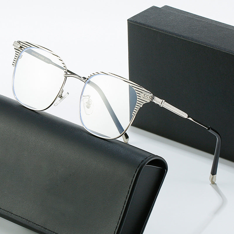 Ladies designer sunglasses with luxurious frame and mirrored lenses Stornfield
