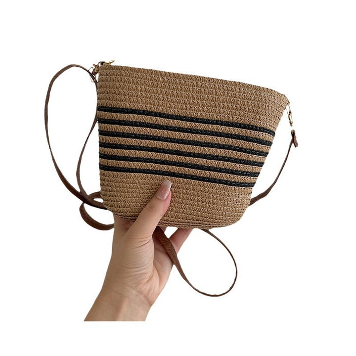 Handcrafted Straw Bag with Modern Design Stornfield