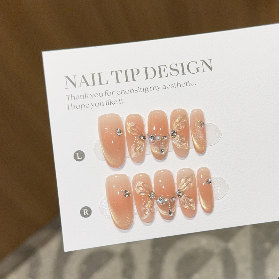 Artificial nail tips with elegant floral details Stornfield