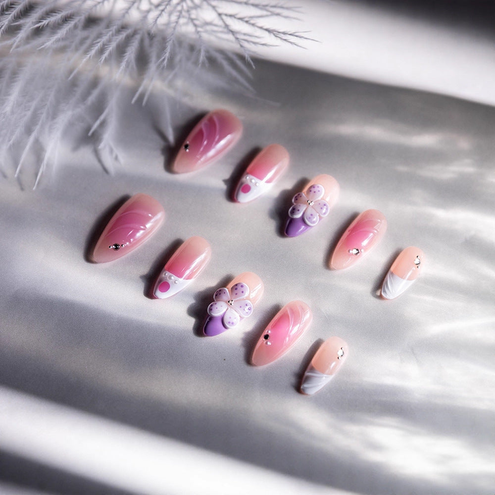 Floral-Themed Press-On Nails
