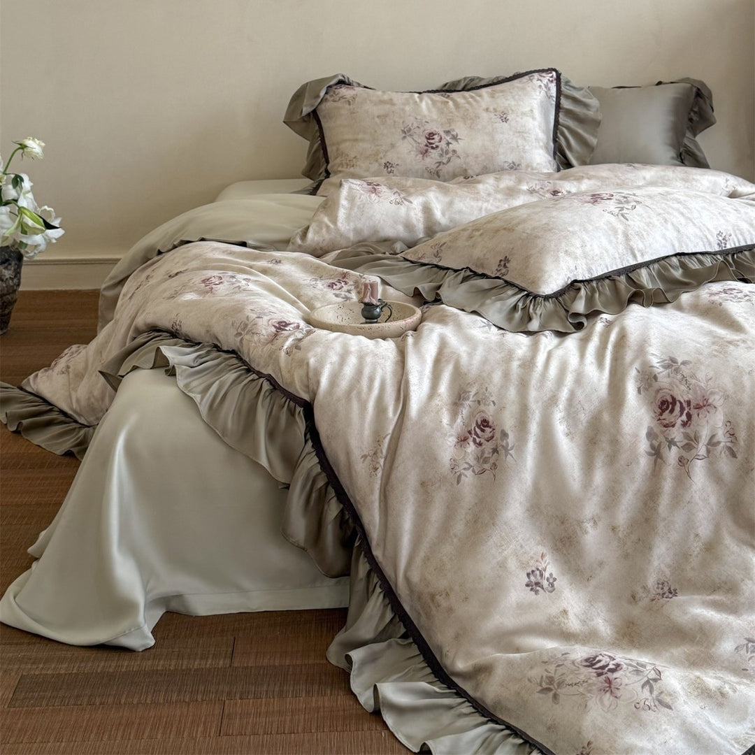Vintage-Texture Floral Cotton Duvet Cover Ensemble with Ruffled Satin Border