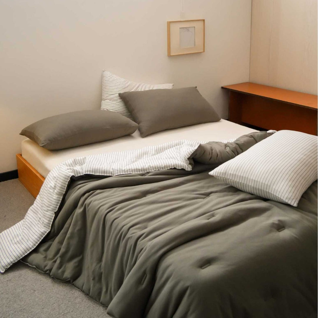 Reversible Brushed Cotton All-Season Duvet Cover & Pin-Tucked Comforter Set