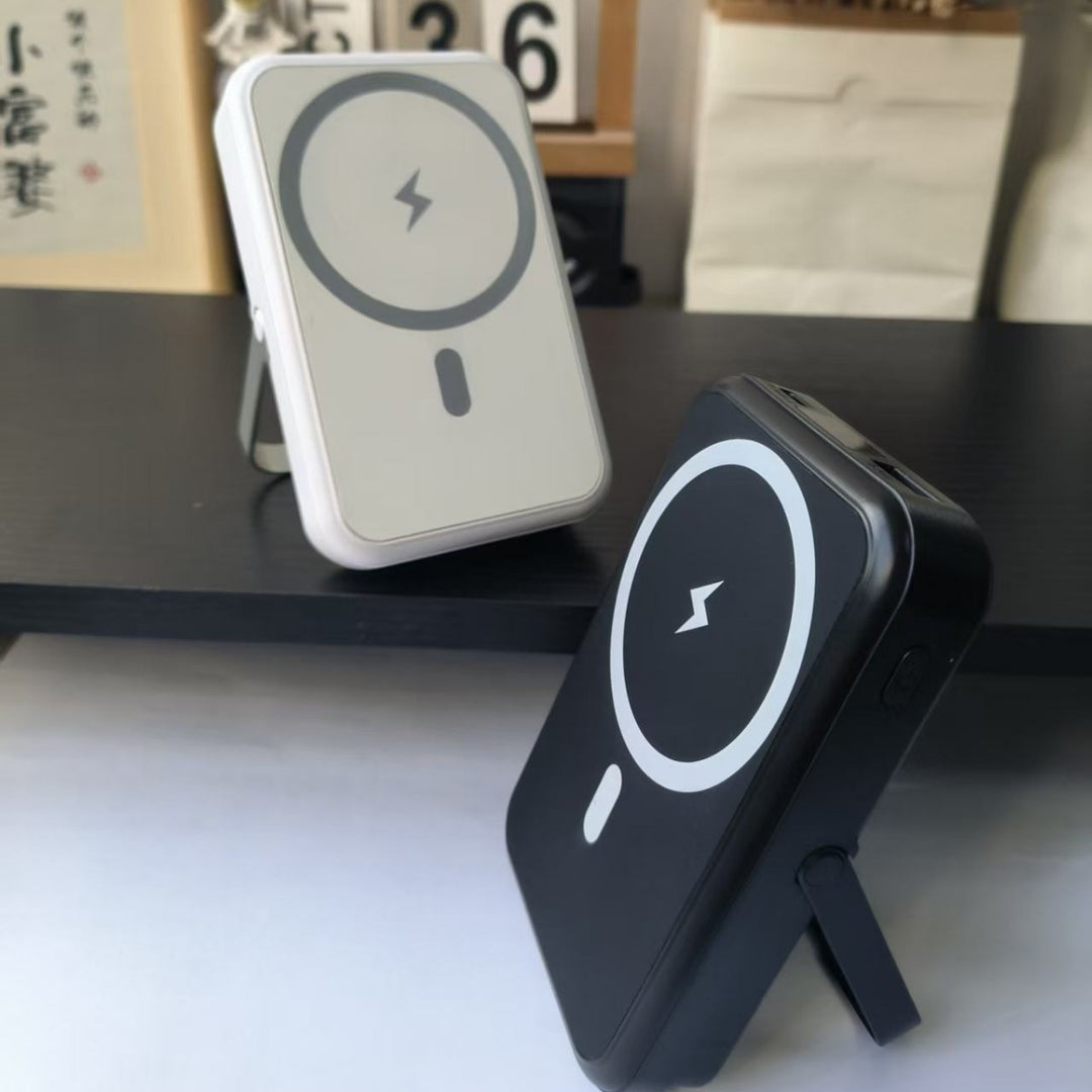 Wireless Charger with Intelligent Charging Technology Stornfield