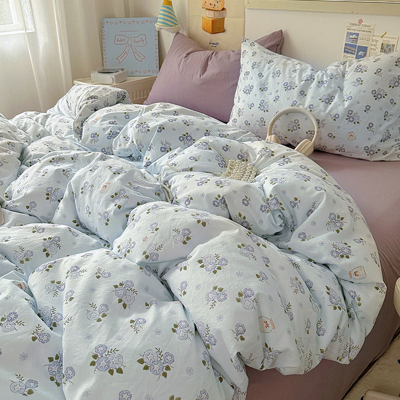 Floral Patterned Quilted Duvet Cover