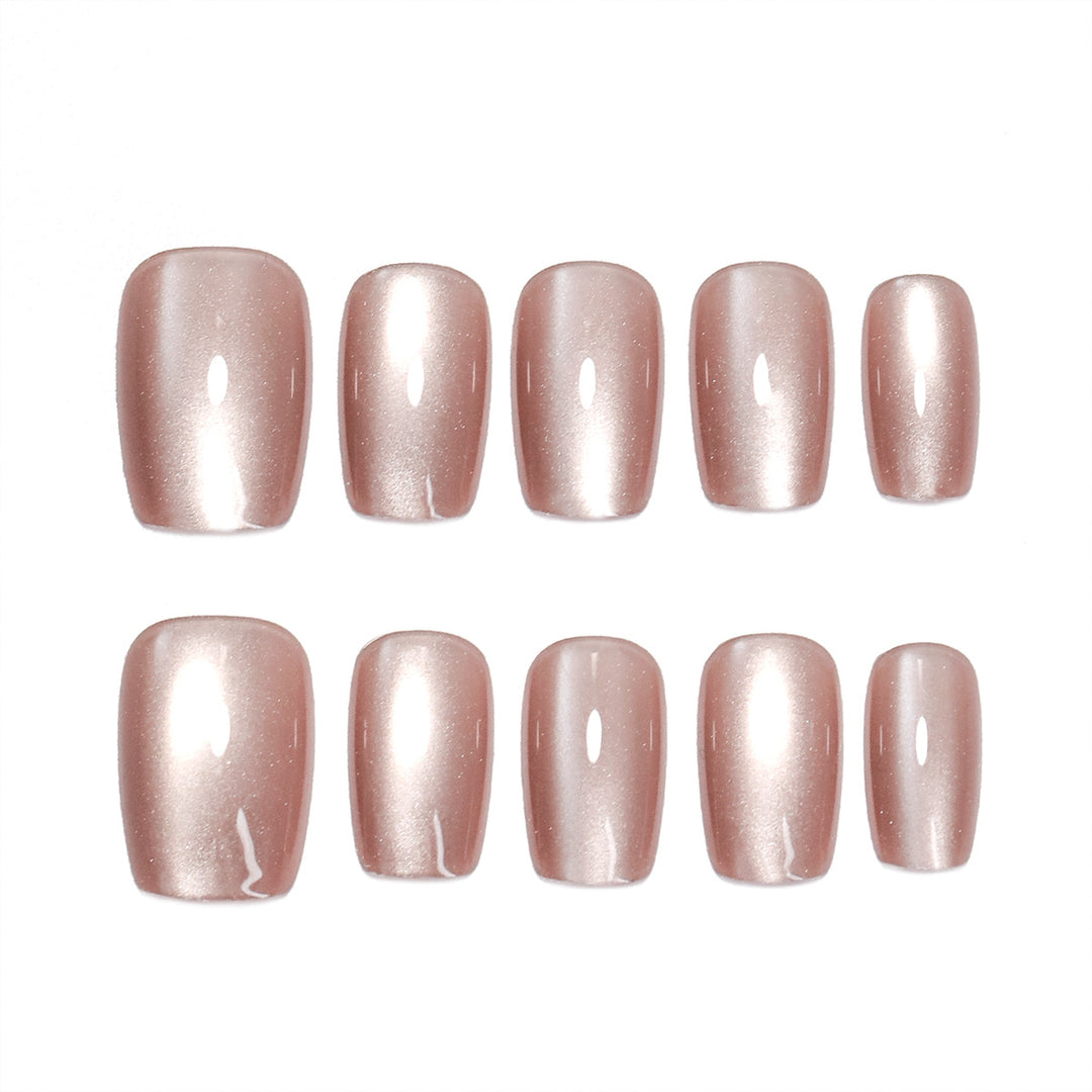 Artificial nail extensions with glossy finish Stornfield
