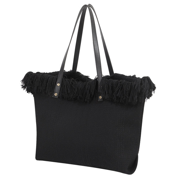 Beach bag with eye-catching fringe edge Stornfield