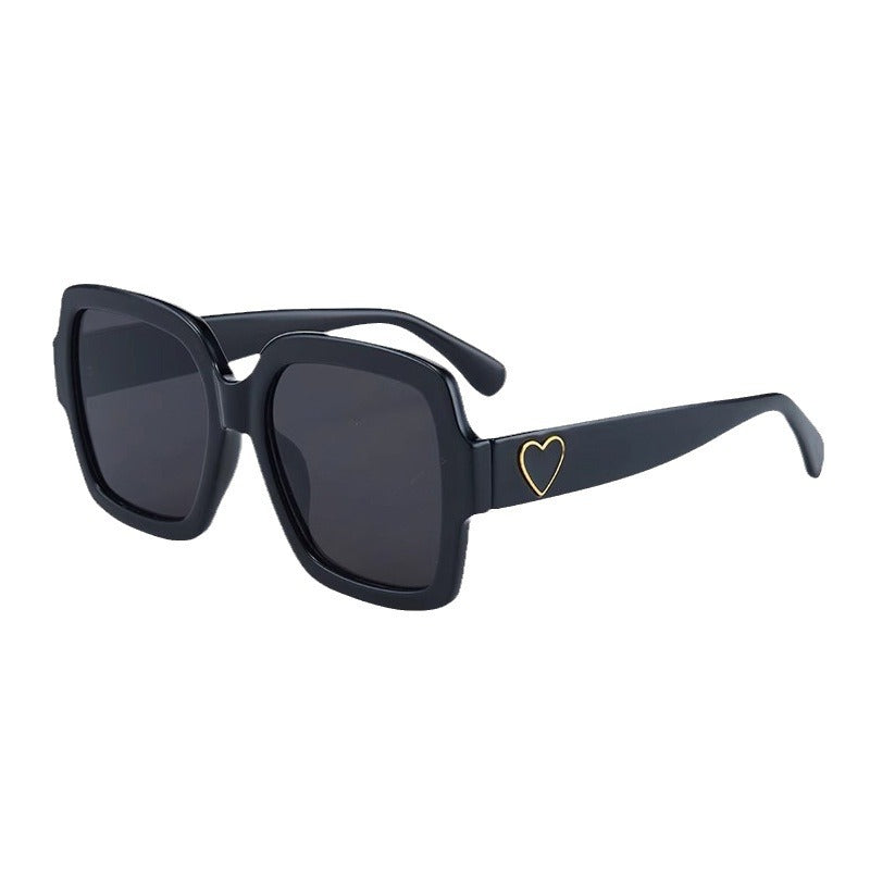 Women's fashionable sunglasses with exclusive heart detail Stornfield