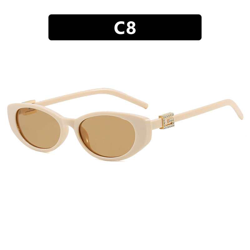 Women's cat-eye sunglasses with elegant metal frame and protective UV filter Stornfield