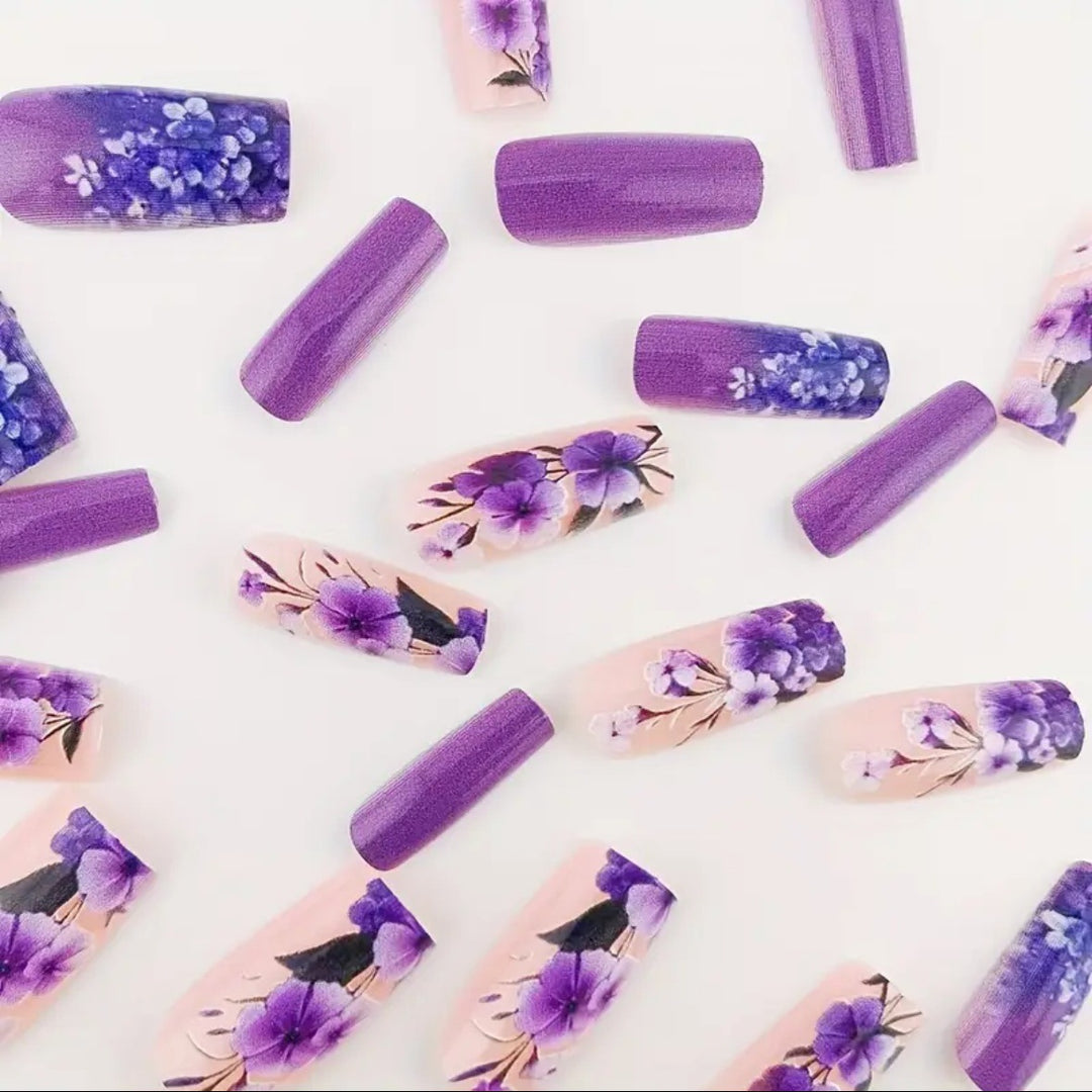 Artificial Nail Set with Floral 3D Designs Stornfield