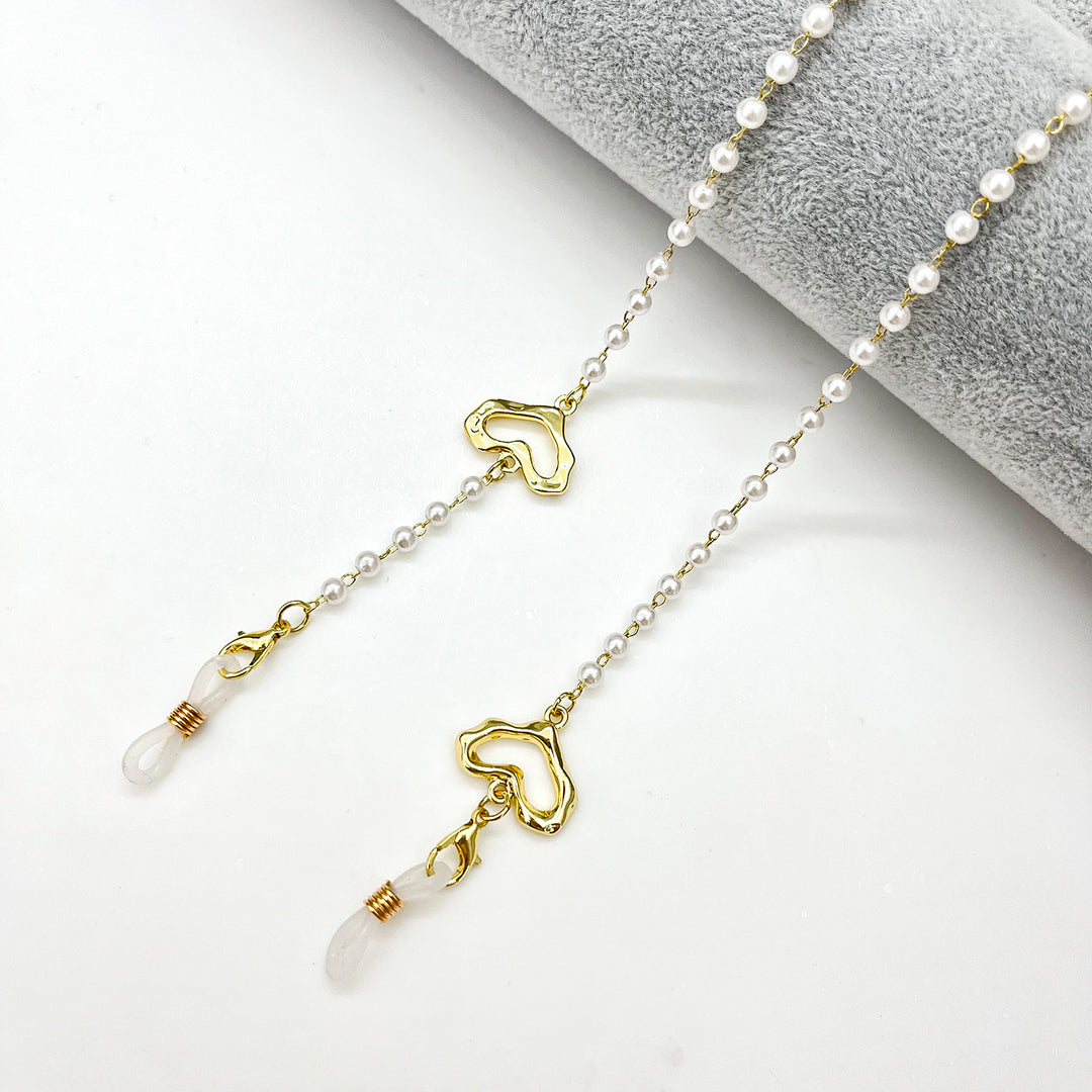 Heart-Shaped Beaded Eyewear Chain Stornfield